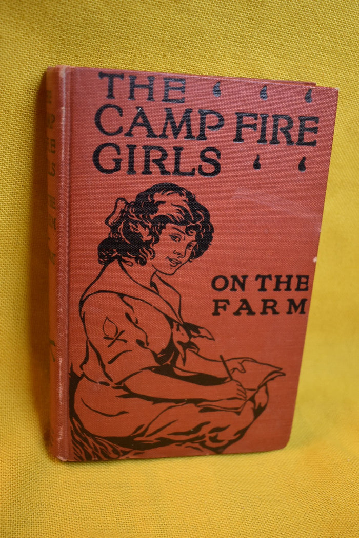 Camp Fire Girls : In The Farm