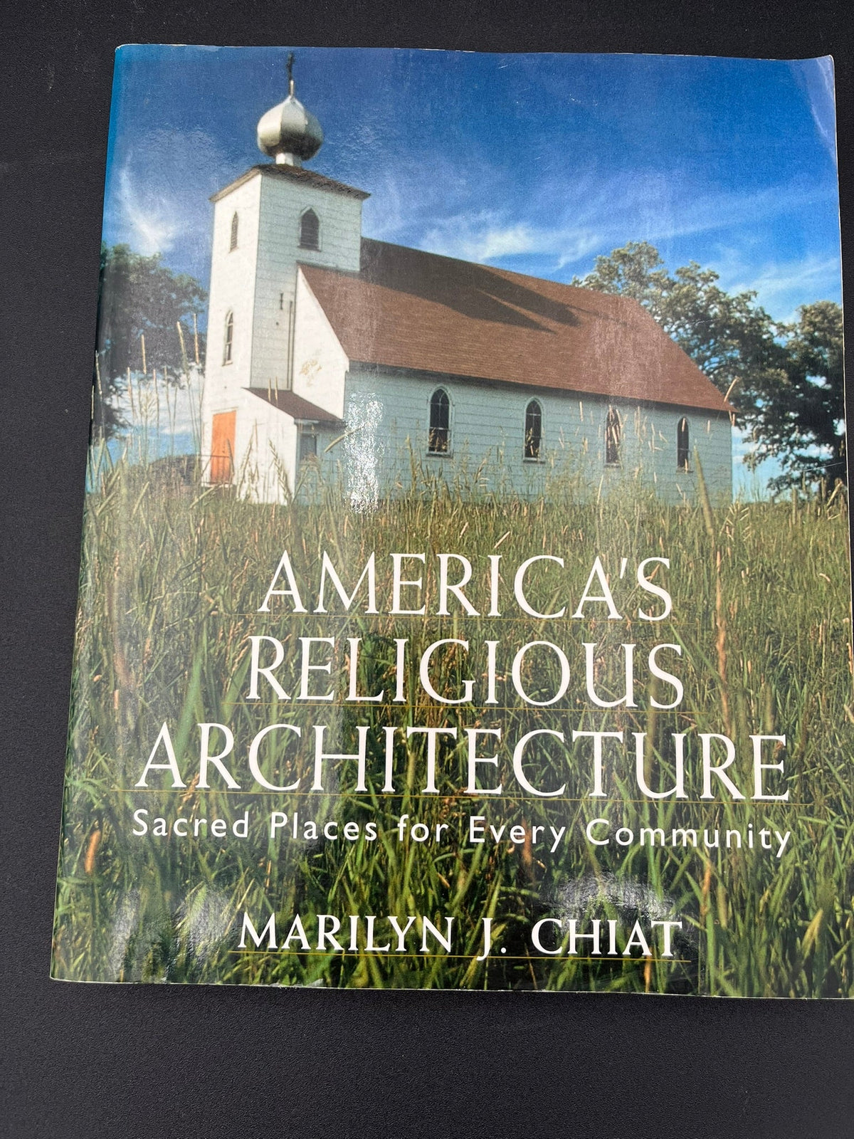 AMERICAS RELIGIOUS ARCHITECTURE