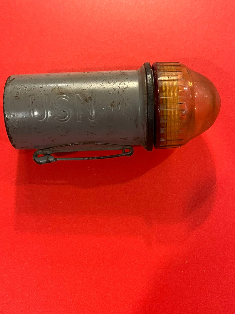 WWII Navy - Sailors Light