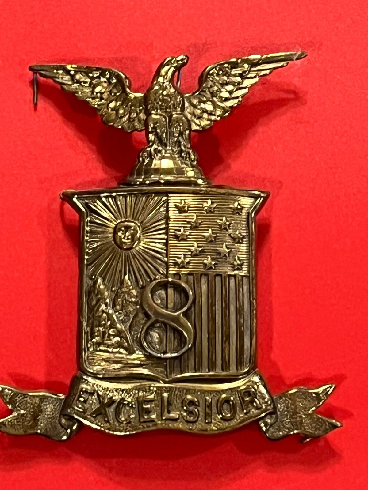 Indian Wars New York 8th Hat Badge