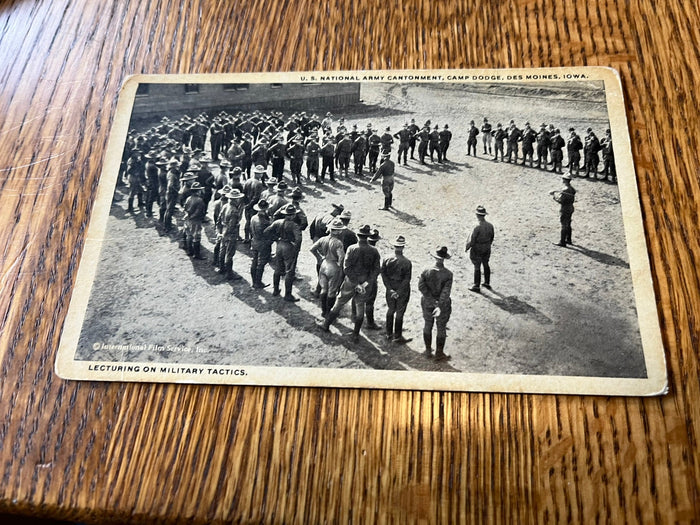 Camp Dodge - Des Moines. Lecture on military tactics. 1918