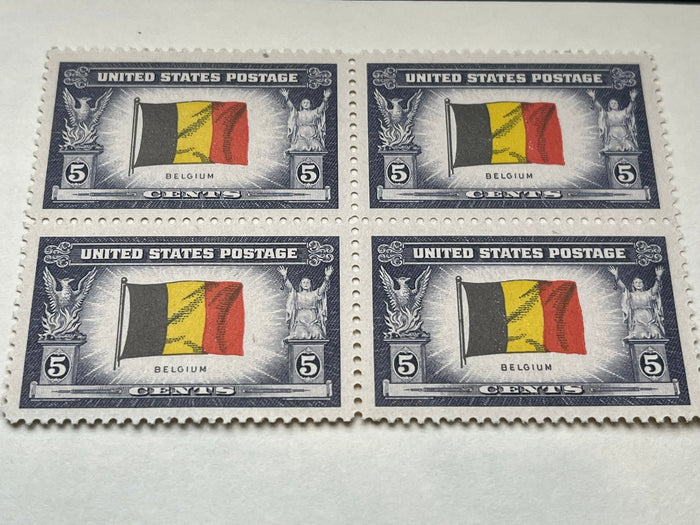 #914 - 1943 Overrun Countries - 5c Flag of Belgium