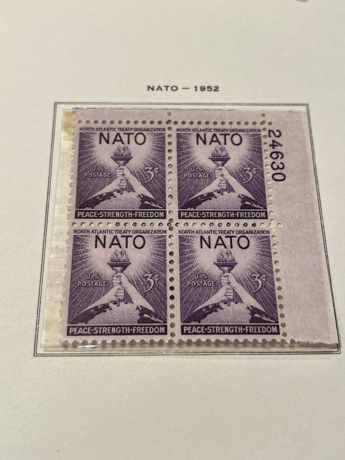 NATO plate block. MNH. 1952