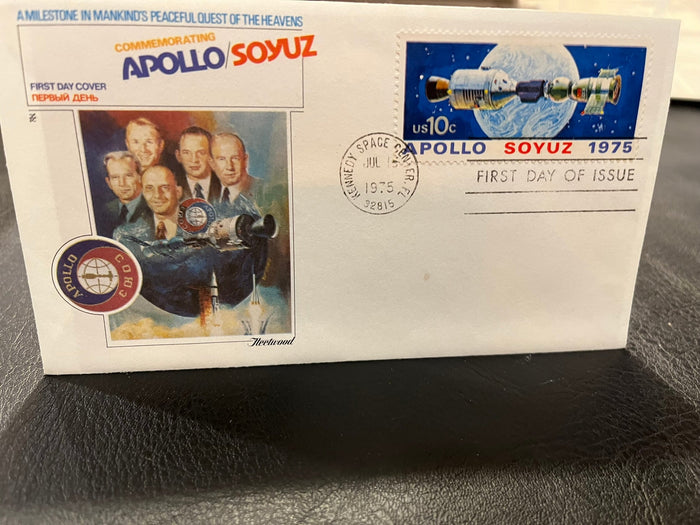 Apollo / Soyuz - crew and station